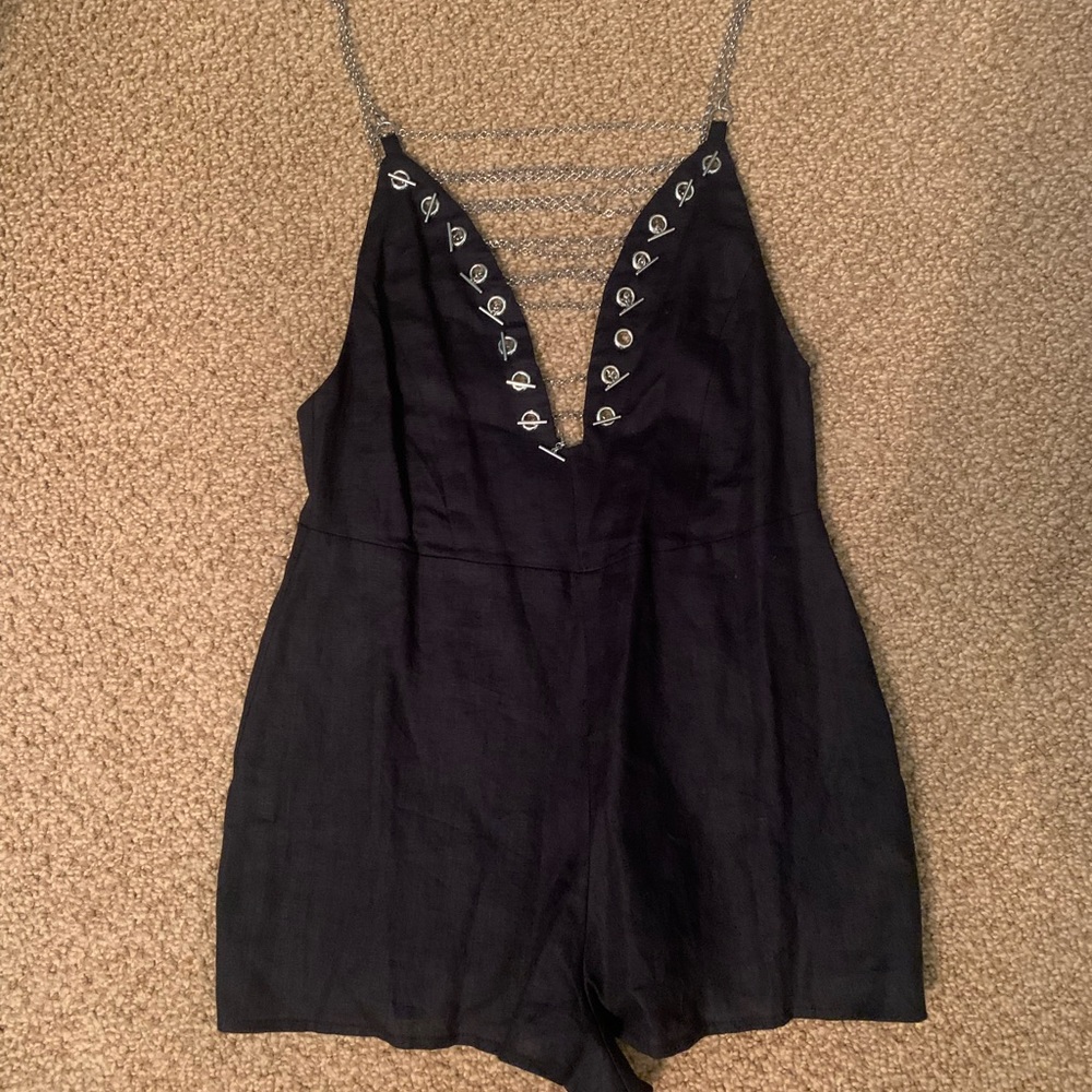 LF Black Chain Ladder Deep V Linen Playsuit SMALL